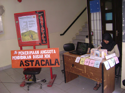 Sampul folder 07 - Pembukaan