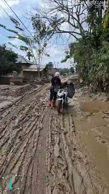WhatsApp Video 2025-12-11 at 2.30.51 PM.mp4