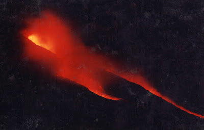 MERAPI02.JPG