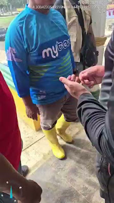WhatsApp Video 2025-12-11 at 10.57.23 AM.mp4