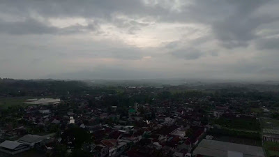 dji_fly_20260516_062442_0261_1778949661339_video_d_logm.mp4