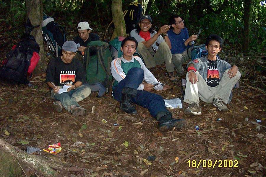 Ciremai, 20-23 September 2003 2 - 009.jpg