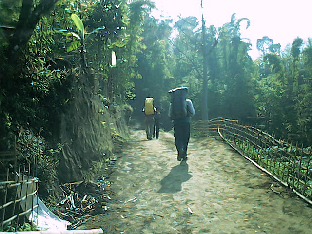 Ciremai, 20-23 September 2003 1 - 004.jpg
