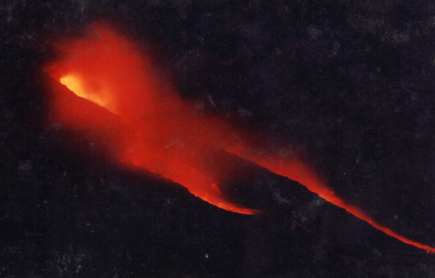 MERAPI02.JPG