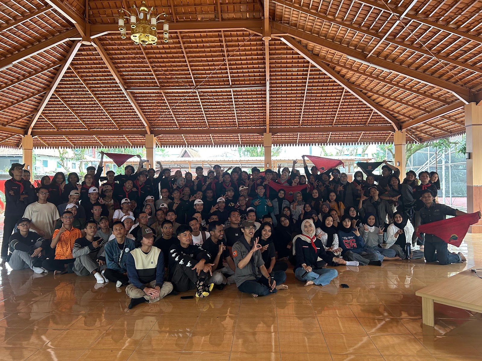 887ff3d0-da0a-4442-a0d9-6874433b3fb7.jpg