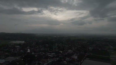 dji_fly_20260516_062418_0260_1778949665467_video_d_logm.mp4