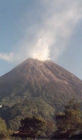 MERAPI011.jpg