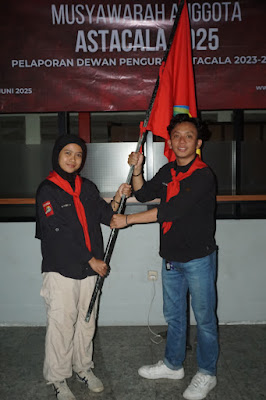 40a823fa-0cd1-48dc-a419-14906438155e.jpg